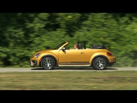 Volkswagen Beetle Dune Convertible 2017 Review | TestDriveNow