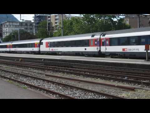 SBB - FFS - CFF - Re 460 + Bt + Bt