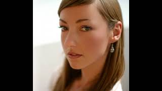 Hooverphonic - Someone (live at Studio Brussel 1997) feat. Liesje Sadonius