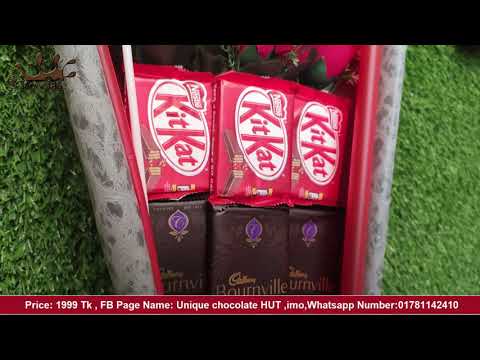 Cadbury Bournville Raisin & Nuts Dark Chocolate Bar, 80 g chocolate bouquet