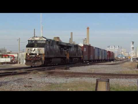Norfolk Southern 145 (Auto Parts) at Decatur, IL - Apr. 8, 2017