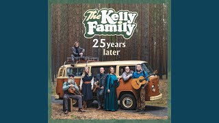 Kadr z teledysku El Camino tekst piosenki The Kelly Family