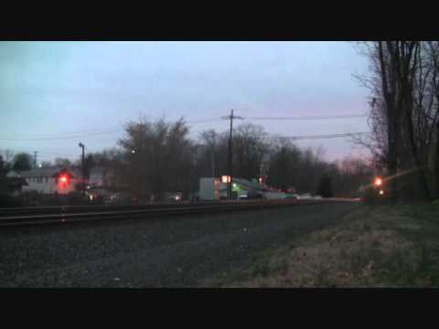 NS MA-1, and Q-706 at the New Market crossing