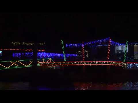 Mooloolaba Christmas Lights Cruise - Cavalier Cruises