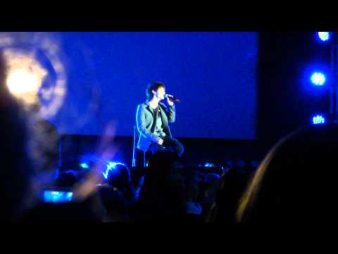 3.11.11  SHINee in London - Jonghyun's Solo (Nothing Better)