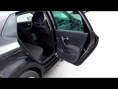 162C5424 - 2016 Volkswagen Polo FUN 1.0 60BHP 5DR WITH SUNROOF 13,995