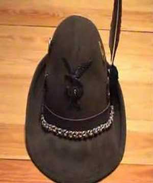 Alpini: il Coro ANA Grigna canta Bandiera nera