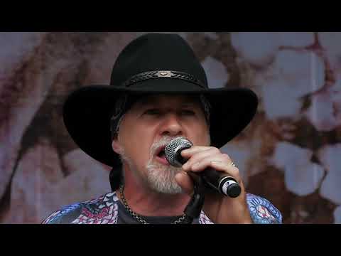 SEBASTIEN feat. Tony Martin, Roland Grapow and Marthus -  Headless Cross (Black Sabbath Cover)