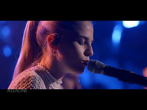 Alcaline, Le Concert - London Grammar "Oh Woman Oh Man"