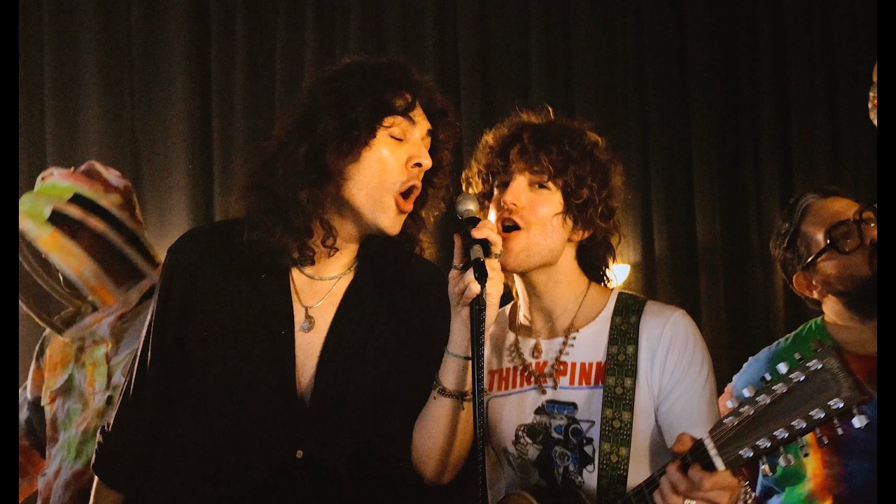 Stanley Simmons - Dancing While The World is Ending (Official Video) - YouTube