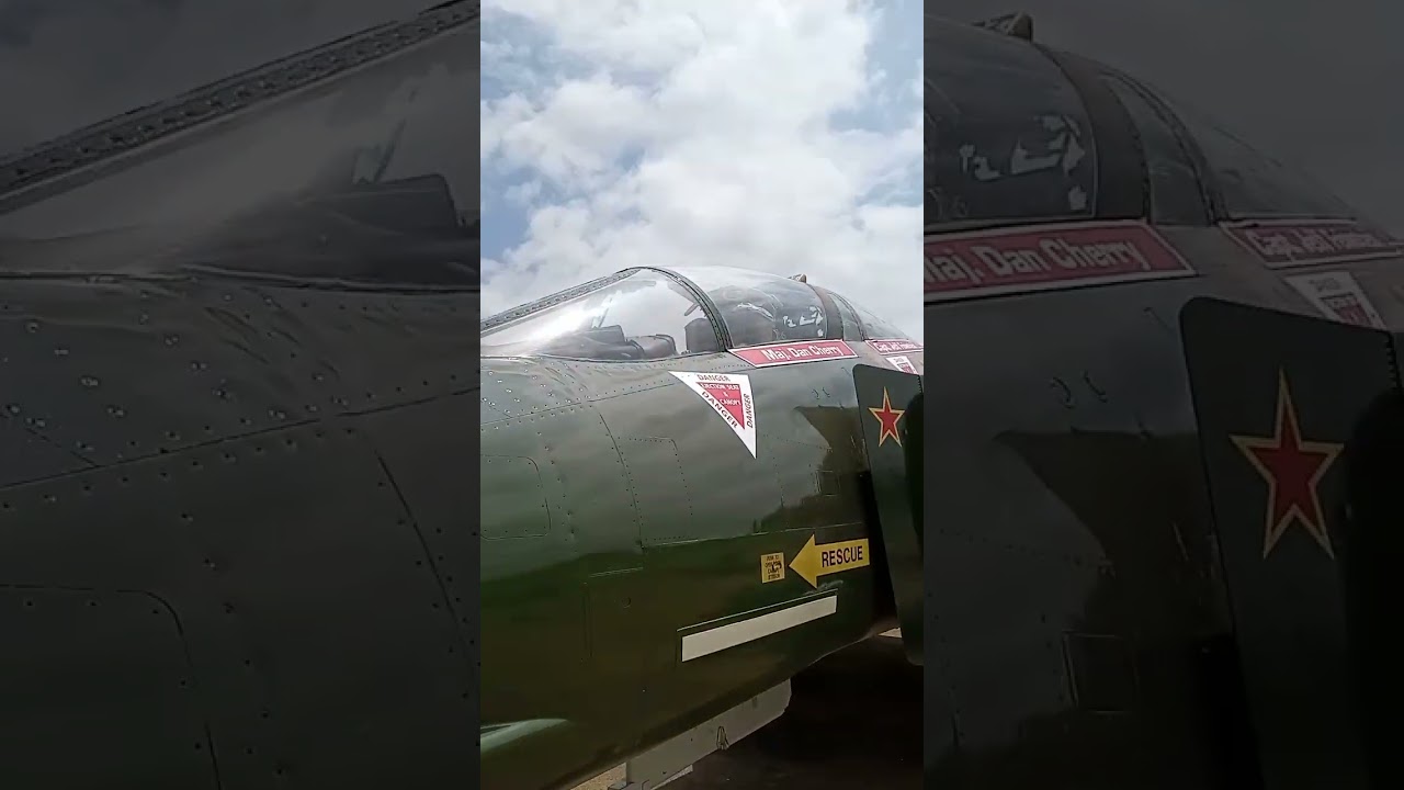 McDonnell-Douglas F-4D Phantom II airplane #Jets #airplanes #flying #aeronautics #military