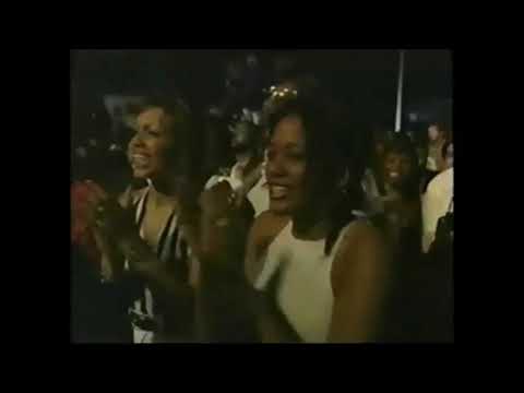 Back in Love Again - Jeffrey Osborne (LTD) Live