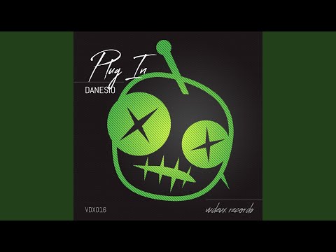 Plug In (Original Mix)