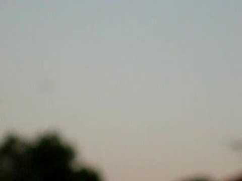 Qantas jet landing in Perth