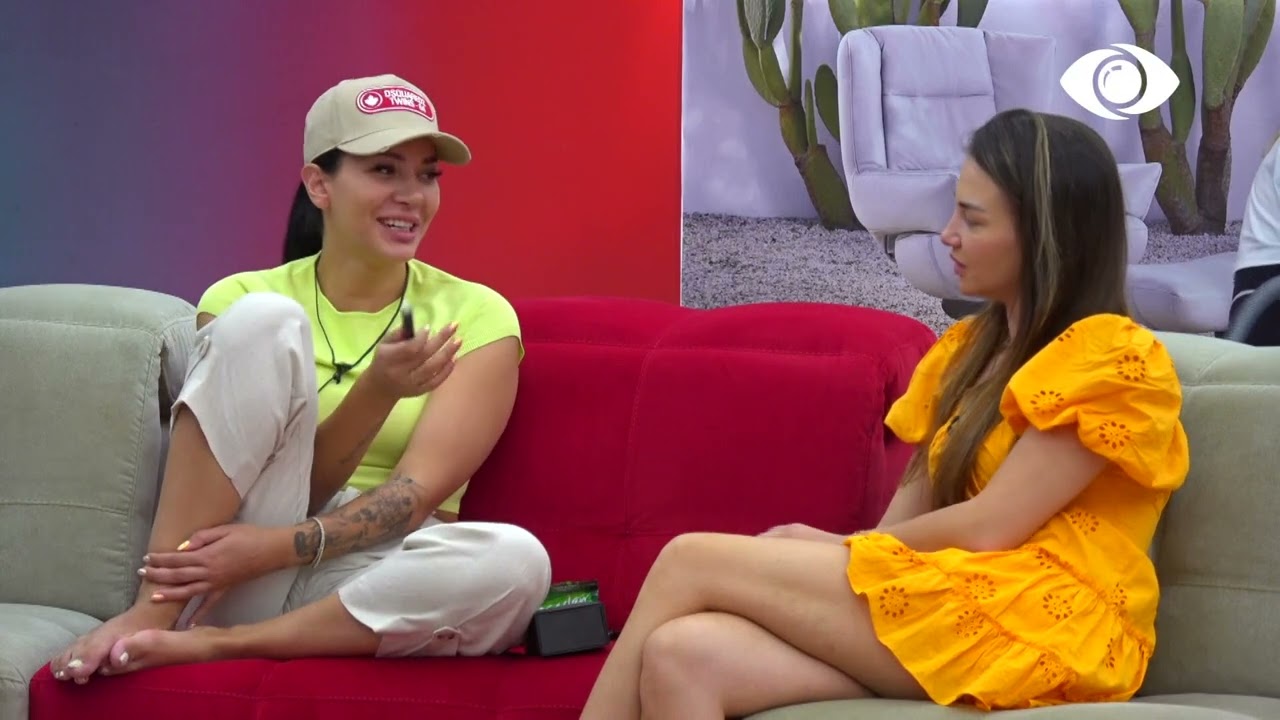 Bëjmë sikur jemi zënë/ Efi i propozon Kiarës