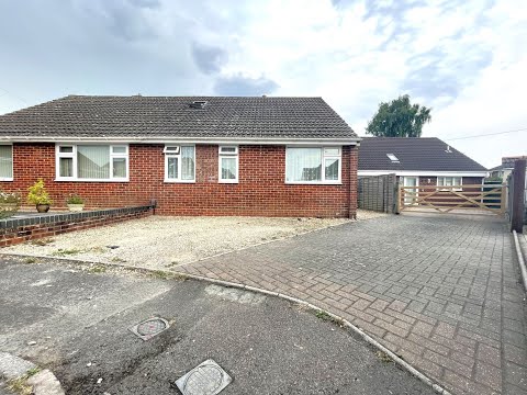 12 Ashley Place, Warminster