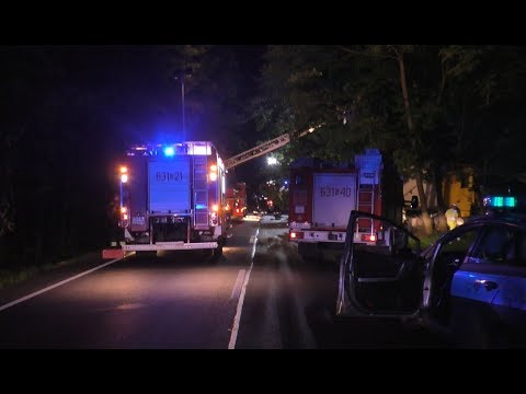 TIRA ZDERZYŁ SIĘ Z OSOBÓWKĄ i wylądował w lesie. Tarnowskie Góry - Repty Śląskie (01.08.2018)