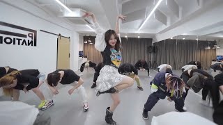 [HYUNA - Flower Shower] dance practice mirrored