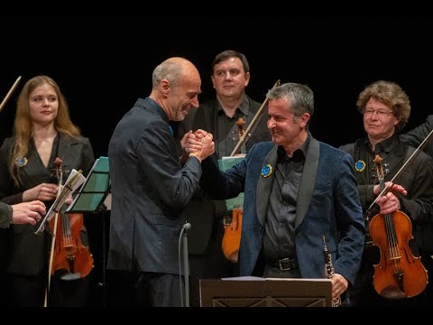 R. BELLAFRONTE: Concerto No. 3 for oboe and orchestra - Francesco Di Rosa & Kyiv Soloists