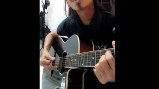 Download lagu Tak Mampu Pergi mp3