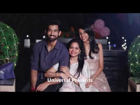 Singer Sunitha Upadrastra with her family  - Sunitha Upadrastra with her children and family
