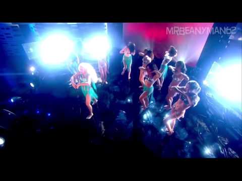 Lady Gaga Performing 'Venus' On The Graham Norton Show 08/11/2013