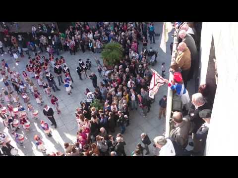 Azkoitiko umeen danborrada 2015