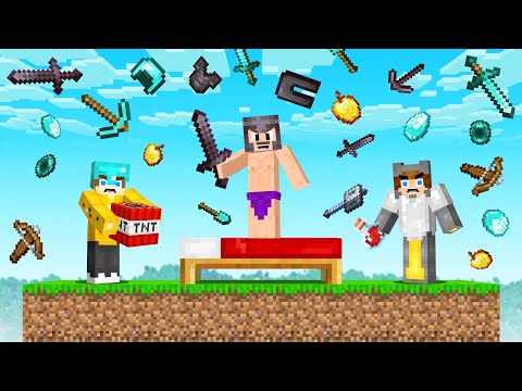 Minecraft Bedwars with RANDOM ITEMS RAIN vs My Friends!