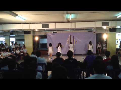 140304 Crazy Queen cover Apink @ราชภัฎบ้านสมเด็จฯ