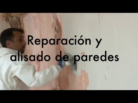 How to smooth a wall in an old house.