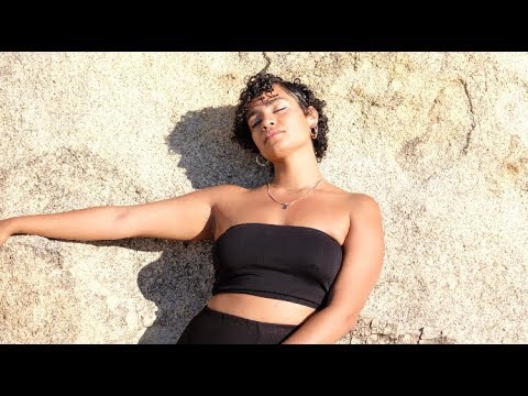 Sasha Chaa  - Grow (Official Music Video)