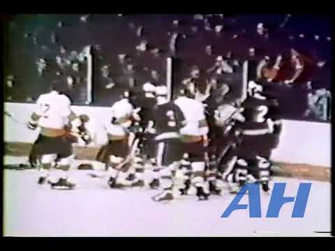 QMJHL Mar. 21, 1971 Quebec Remparts v Verdun Maple Leafs (R) (HL) Guy Lafleur v Dave Johnson