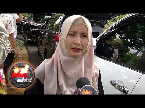 Hot Shot 16 Februari 2019 - Inneke Koesherawati Tetap Setia Temain Suami dalam Keadaan Apapun