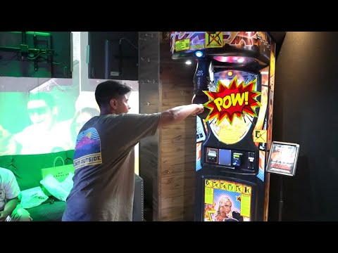 TESTING OUT WHO PUNCHES HARDER PLUS TRYING OUT ZOMBIES VR GAME!! #vlog #shorts #humor