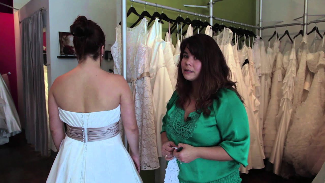 How to Hide Back Fat in a Wedding Dress