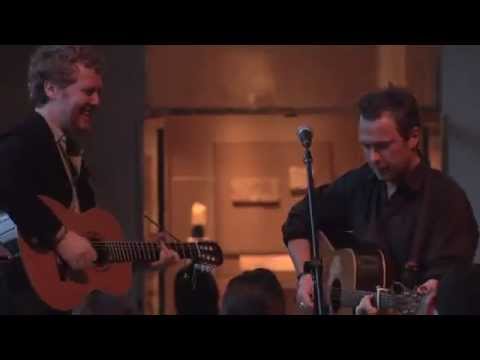 Glen Hansard accompanying Mark Geary- It beats me