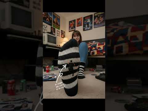 Meet Molly #booktok #giantess #shrinkray #sciencefiction #shrunkenman #shrink