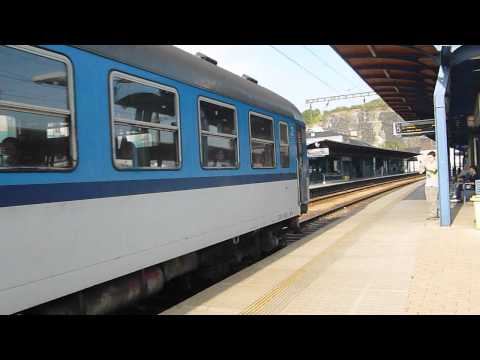 MIMOŘÁDNĚ LOKOMOTIVA 141.004 - Odjezd vlaku Sp 1696 ze stanice Ústí nad Labem hl.n.