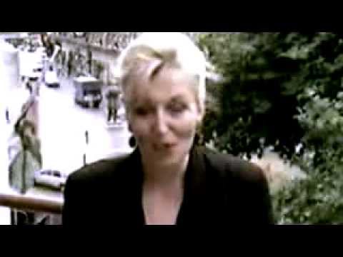 Phil Hinton in Shirley Bassey Interview