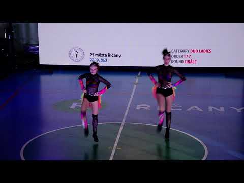 Bolková Anna a Perná Eliška, 4. místo  [www.rokenrol.cz]