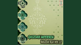 Download lagu Diatas Sajadah Suci mp3