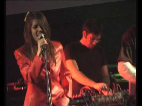Shoogah - live, Mistakemistake, Zoe Kida & Milovan before Kosheen 2004@ Dom Omladine Beograd
