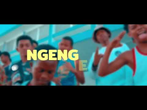 Thita Fly feat Vladine - Aza Ngengegny (Lyrics Video 2022)