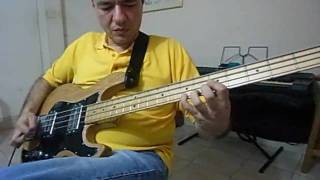 Bass line for Budgie&#39;s &quot;Breadfan&quot;