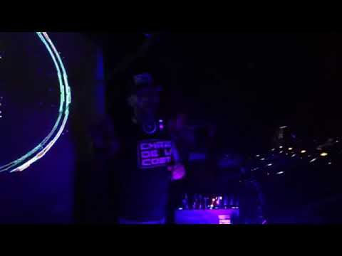 CHRIS DE LA COSTA AT SALON DAOME - 1 - 180927