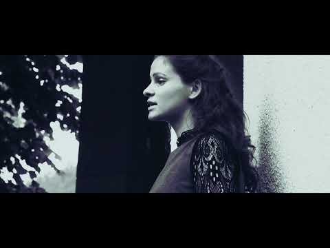 Koma - KOMA // Ten starý dům se rozpadá (cover XIII. Století)