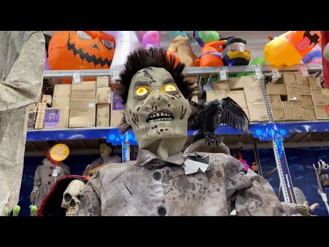 Guard Zombie 2023 Animatronic In-Store Demo at Lowe's