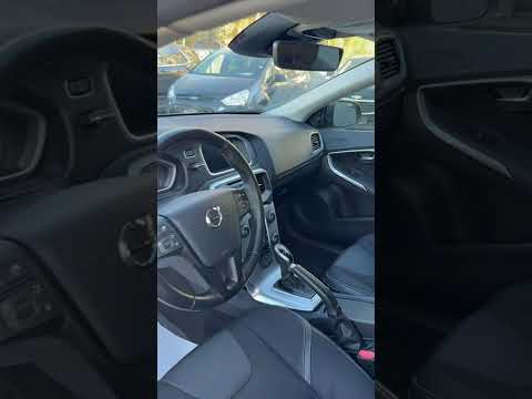 фото volvo v40 ii рестайлинг 0