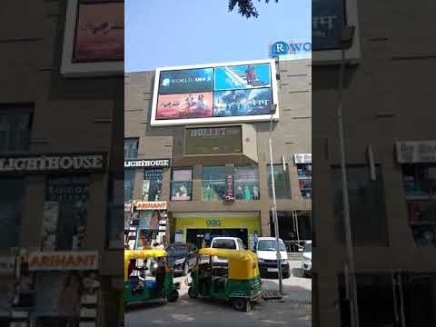 Thumbnail for Bullet point commercial R WORLD 21 by Runner Automobiles