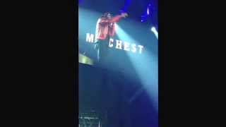 Tinie tempah London 02 smashing it looking down the barrel